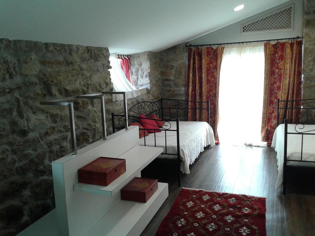 Апартаменты A Casa De Mateu Понтеведра Экстерьер фото