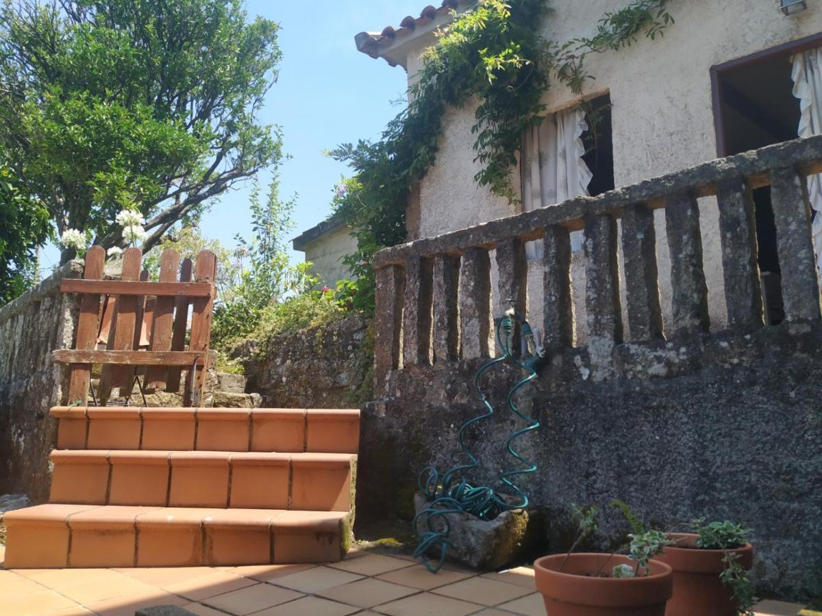 Апартаменты A Casa De Mateu Понтеведра Экстерьер фото