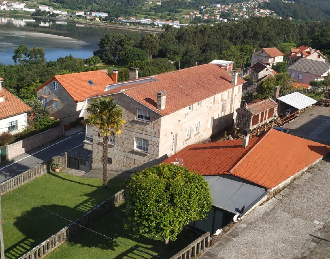 Апартаменты A Casa De Mateu Понтеведра Экстерьер фото