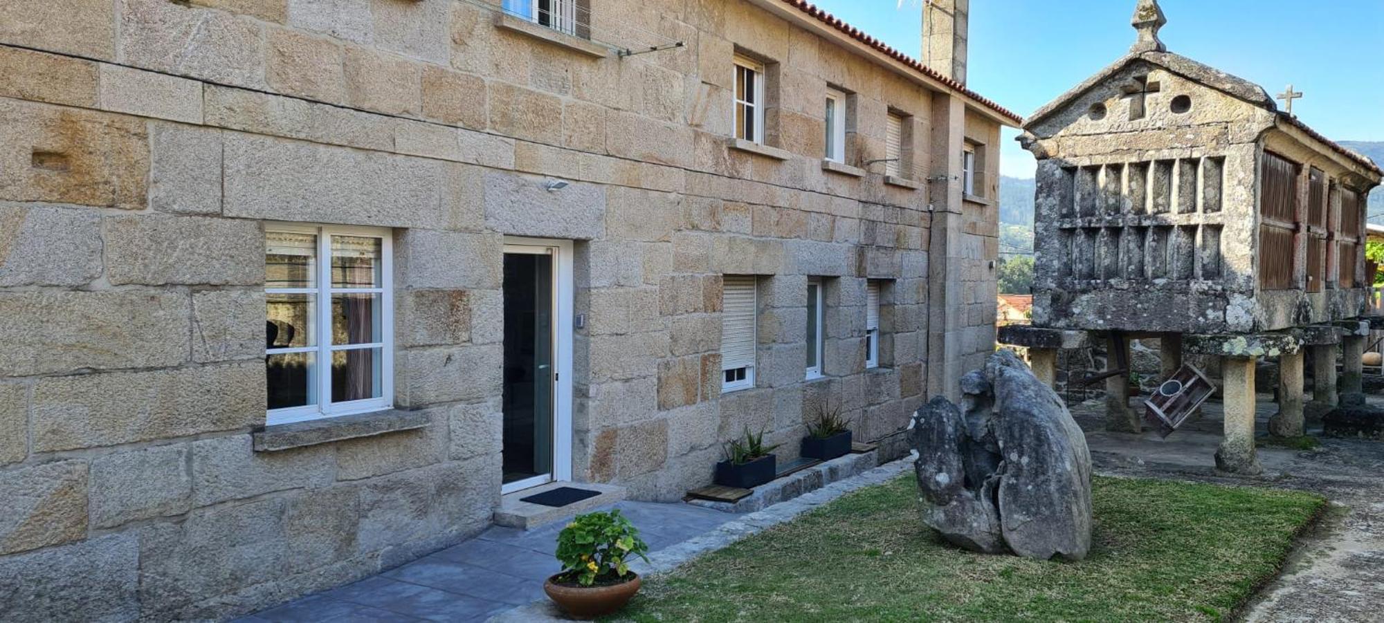 Апартаменты A Casa De Mateu Понтеведра Экстерьер фото