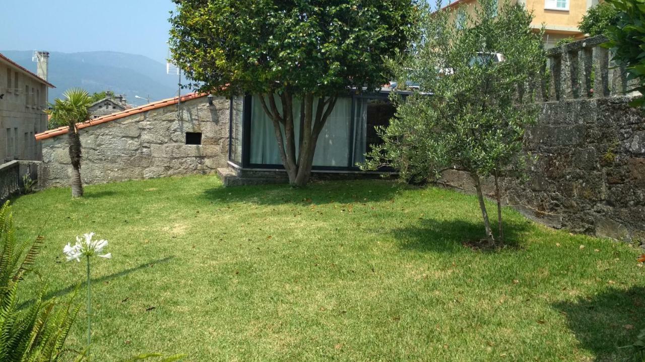 Апартаменты A Casa De Mateu Понтеведра Экстерьер фото